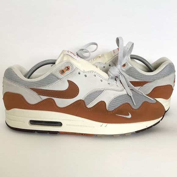 Mens 10.5/Womens 12 Nike Air Max 1 Patta Metallic Silver/Monarch DH1348 001 - Picture 1 of 9